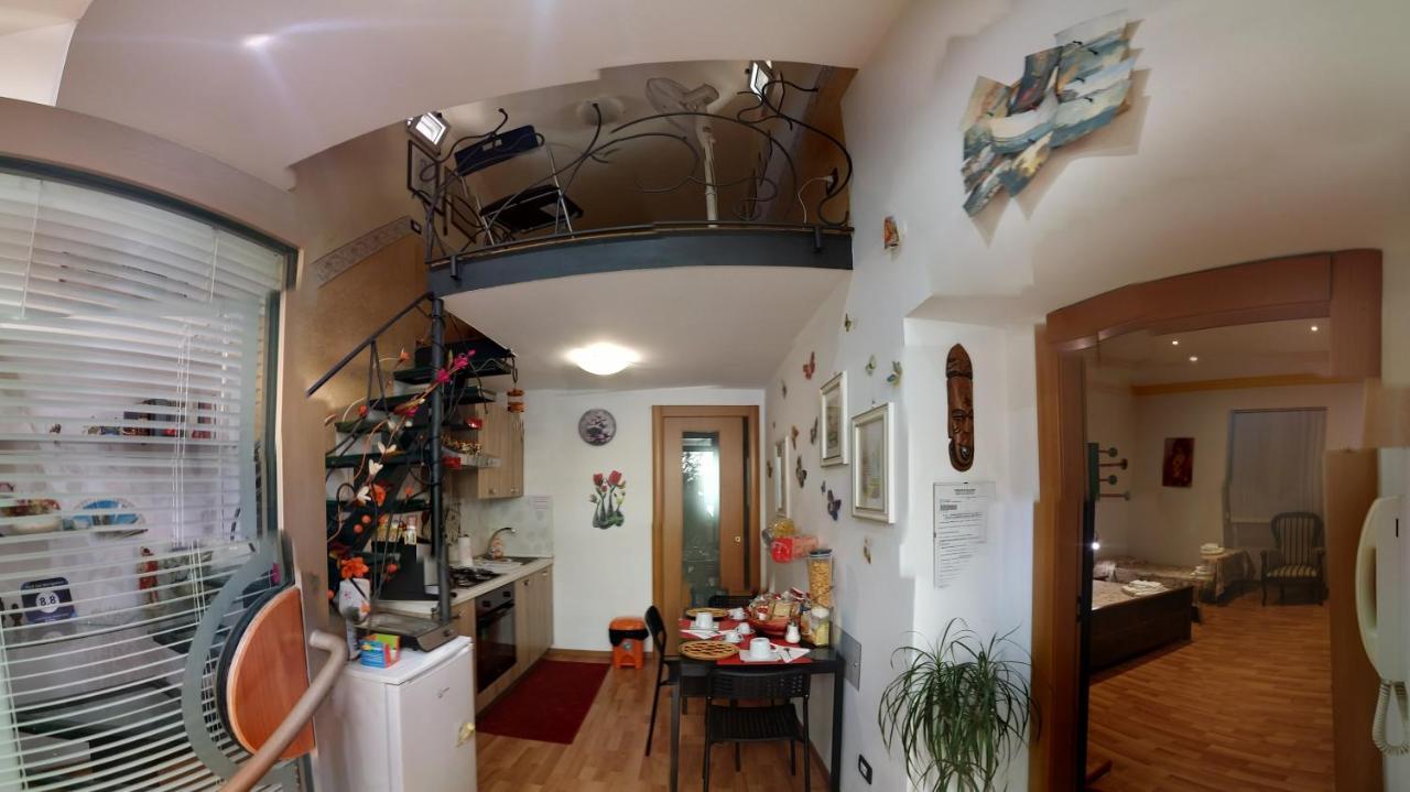 Holiday Home Casa Vacanze Salerno Exterior foto